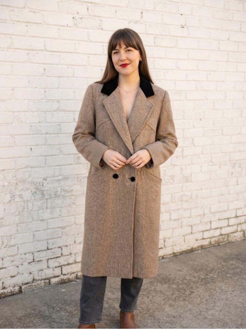 Vintage Womens Size Large Wool Long Coat Jacket Minimalist Winter Overcoat 90s